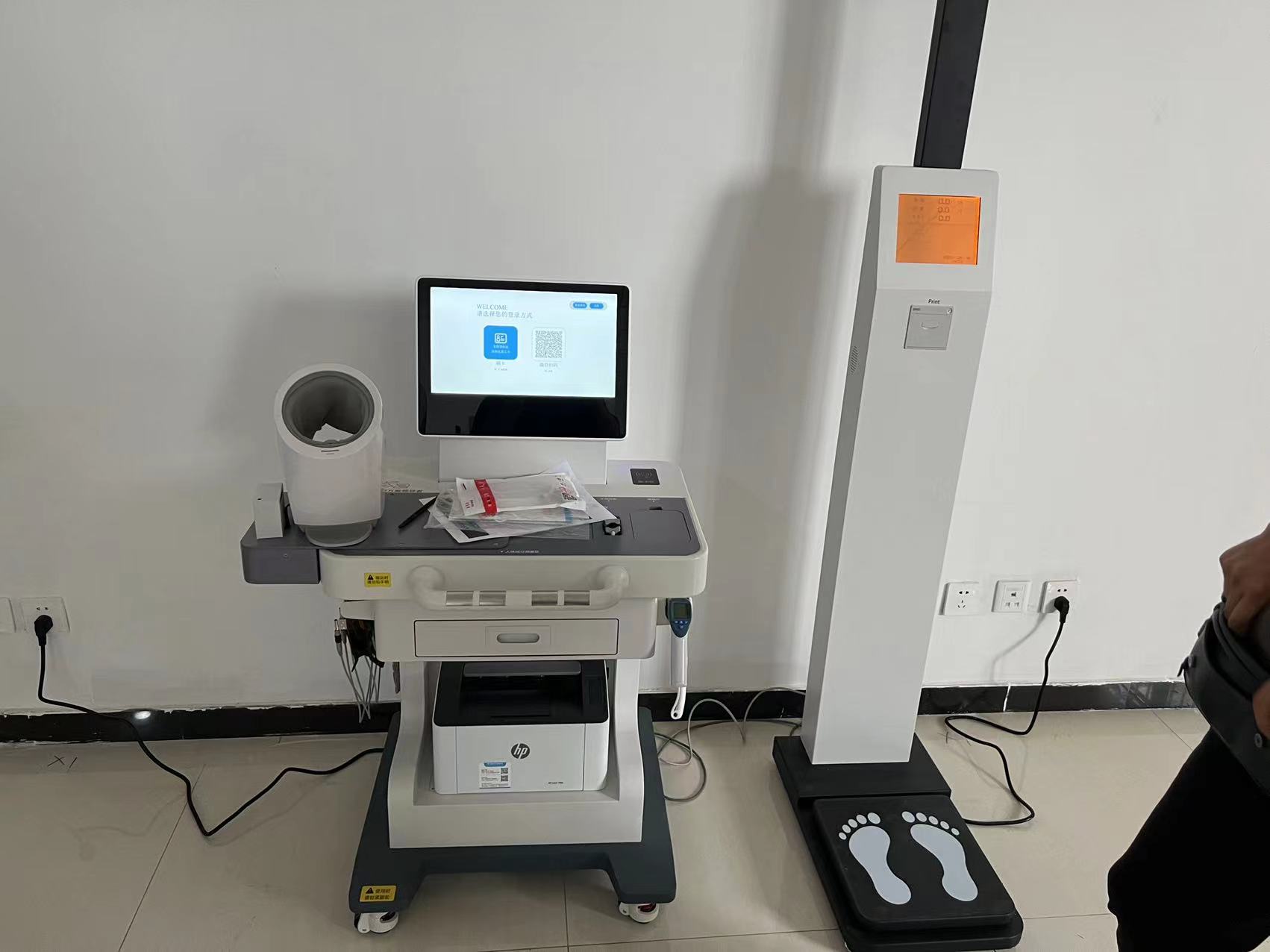 全自動(dòng)身高體重儀可應(yīng)用于哪些場(chǎng)景??jī)?yōu)點(diǎn)有哪些? 全自動(dòng)身高體重儀可應(yīng)用于哪些場(chǎng)景??jī)?yōu)點(diǎn)有哪些?