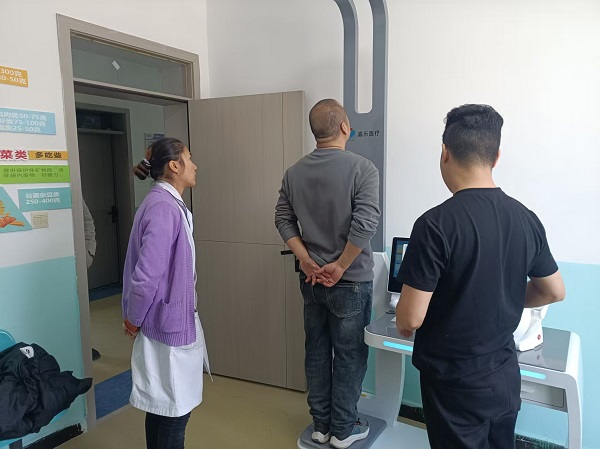 嘉樂醫療智能體檢一體機檢測中 嘉樂醫療智能體檢一體機檢測中